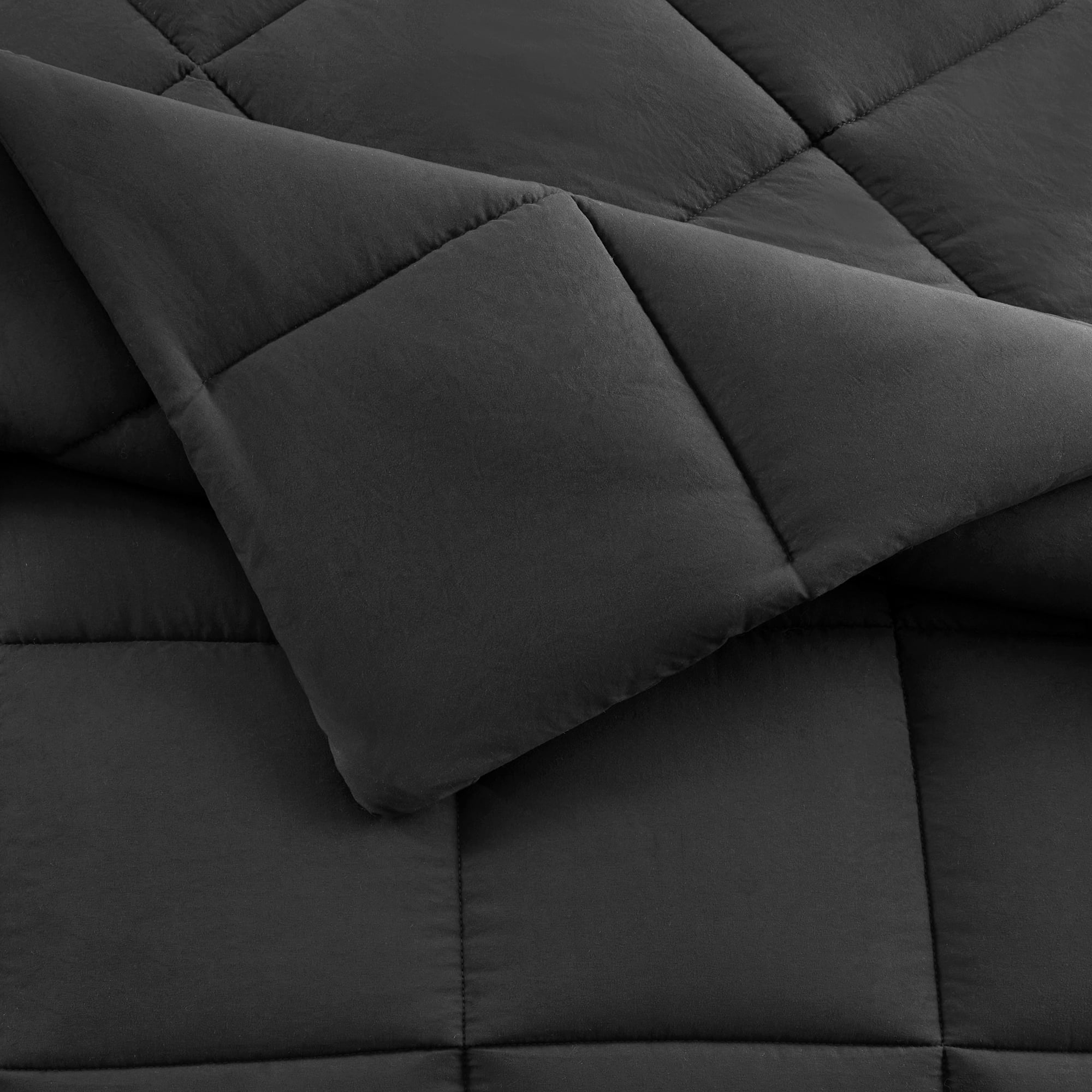 Mainstays 7-Piece Down Alternative Bed in a Bag Comforter Set, Black, Queen