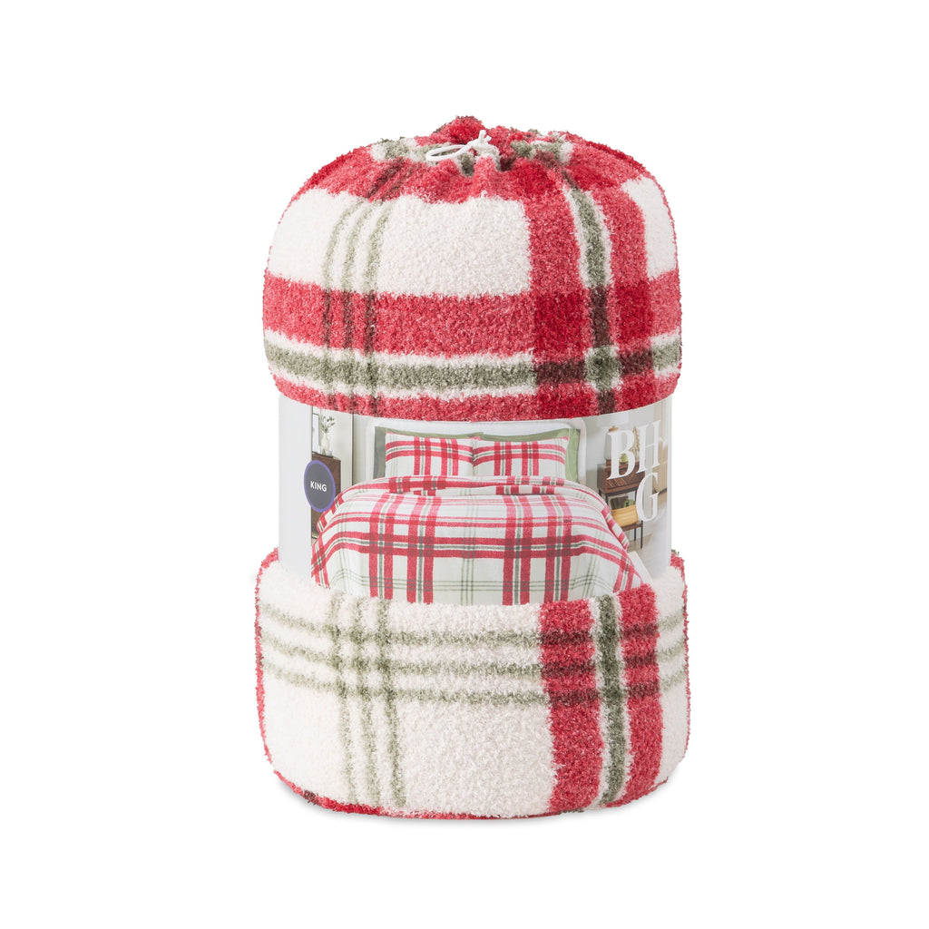 Better Homes & Gardens, Full/Queen, Comforter Set with Shams - Soft and Cozy, Red and Green Holiday Plaid